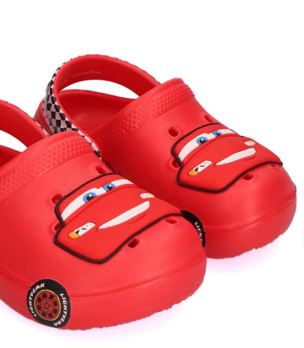 Papuci Crocs premium pentru copii cu aplicație Cars mărimi 24-31 Cerda