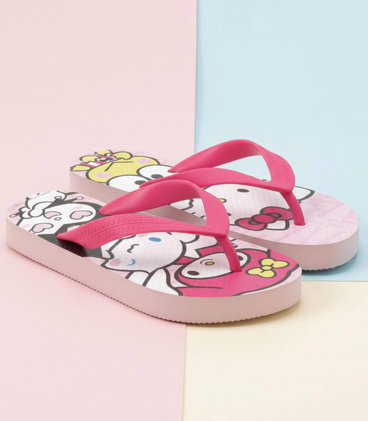 Șlapi pentru copii HELLO KITTY mărimea 26-33 Cerda