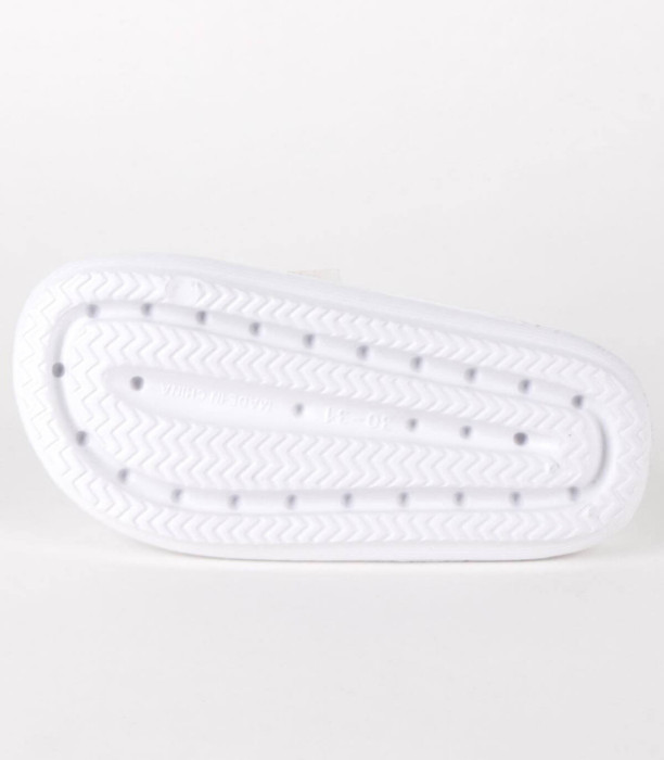 PAPUCI COPII 3D PREMIUM REAL MADRID 28-35 2 CULORI Cerda