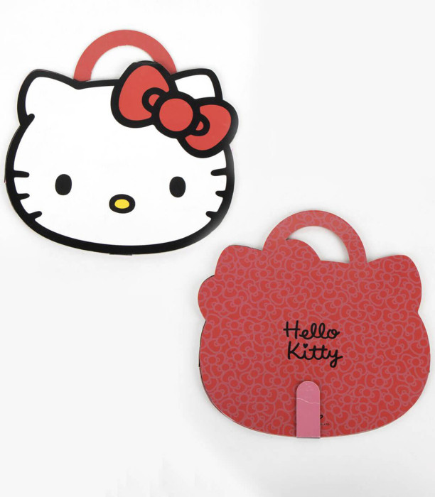 SET DE COLORAT CU PASTELE HELLO KITTY Cerda