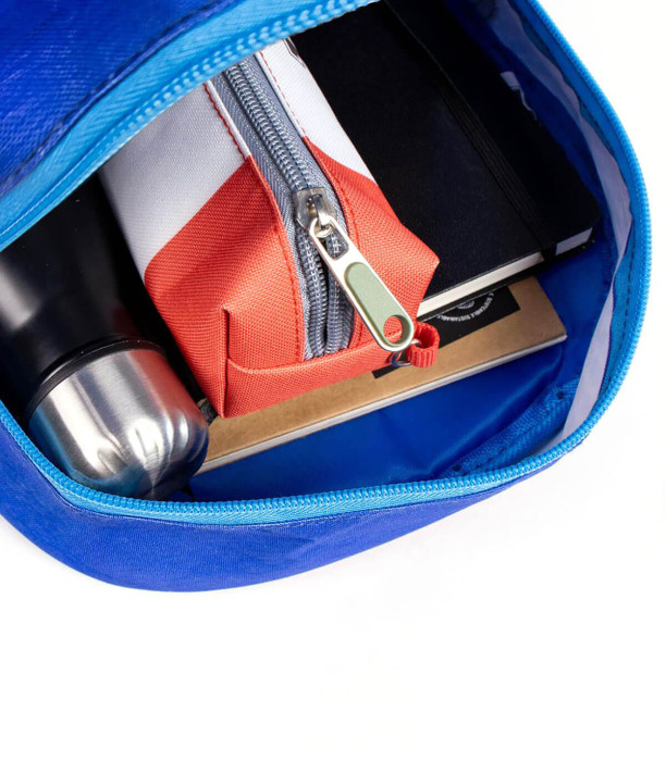 RUCSAC PENTRU COPII CU BUZUNAR FRONTAL SONIC 32X28 CM Cerda