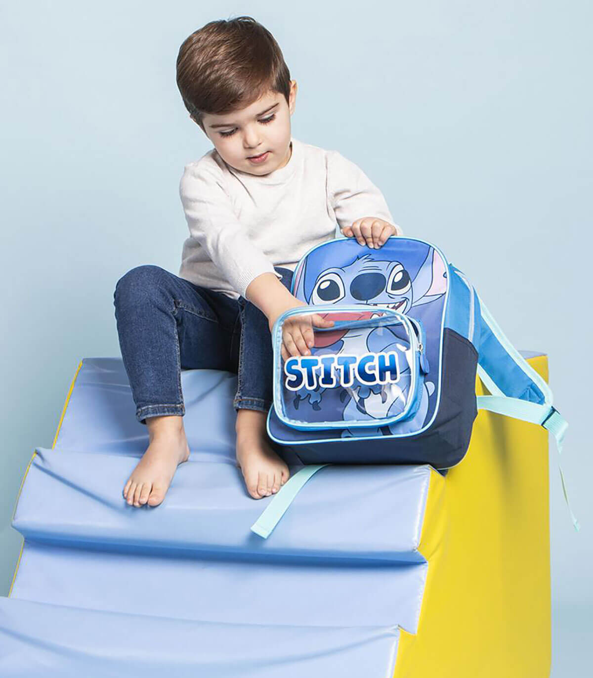 RUCSAC PENTRU COPII CU BUZUNAR FRONTAL STITCH 30X25 CM Cerda
