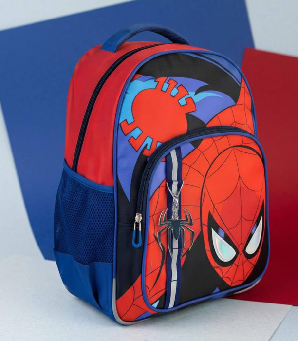 RUCSAC ȘCOLAR PENTRU COPII SPIDERMAN CU INSIGNĂ
