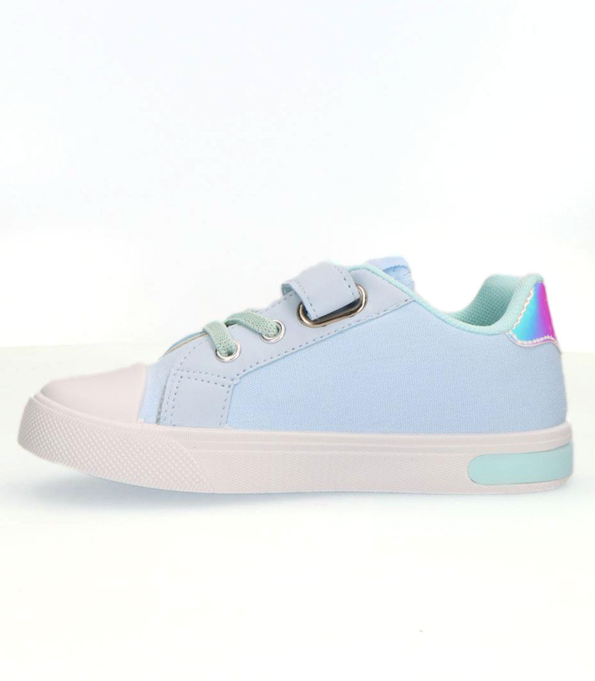 LIGHT-UP FROZEN SNEAKERS 25-32