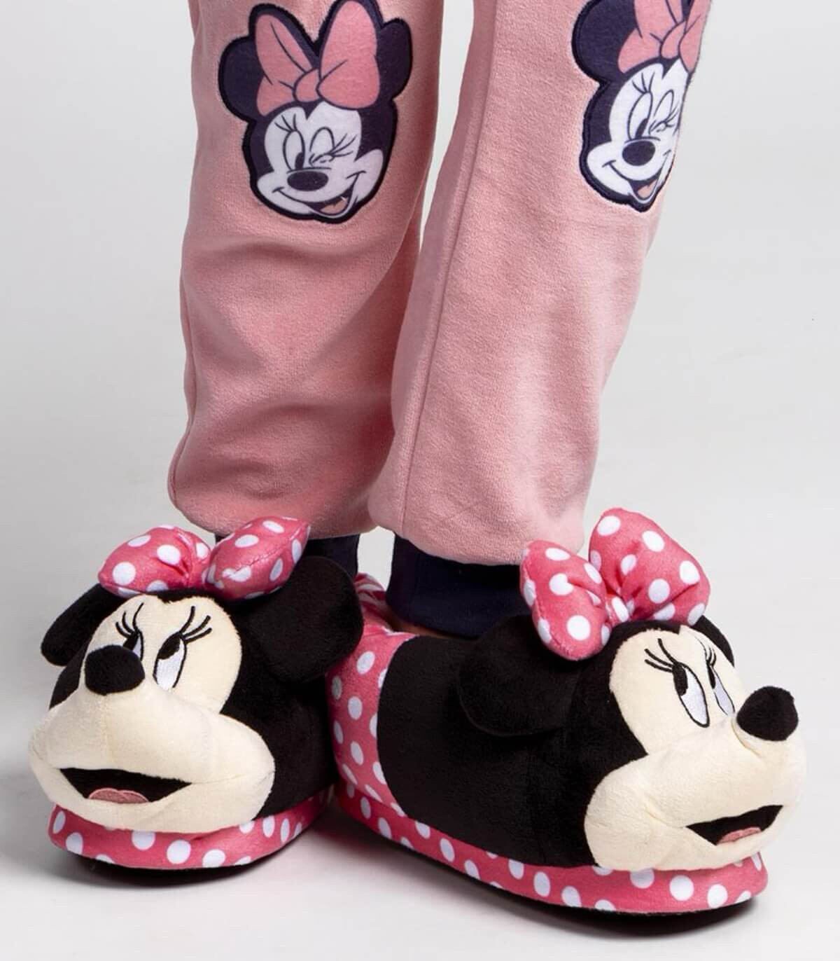 CIUPERCI PANTOFI DIN FIBRE MINNIE 3D 28-35 SERIE Cerda