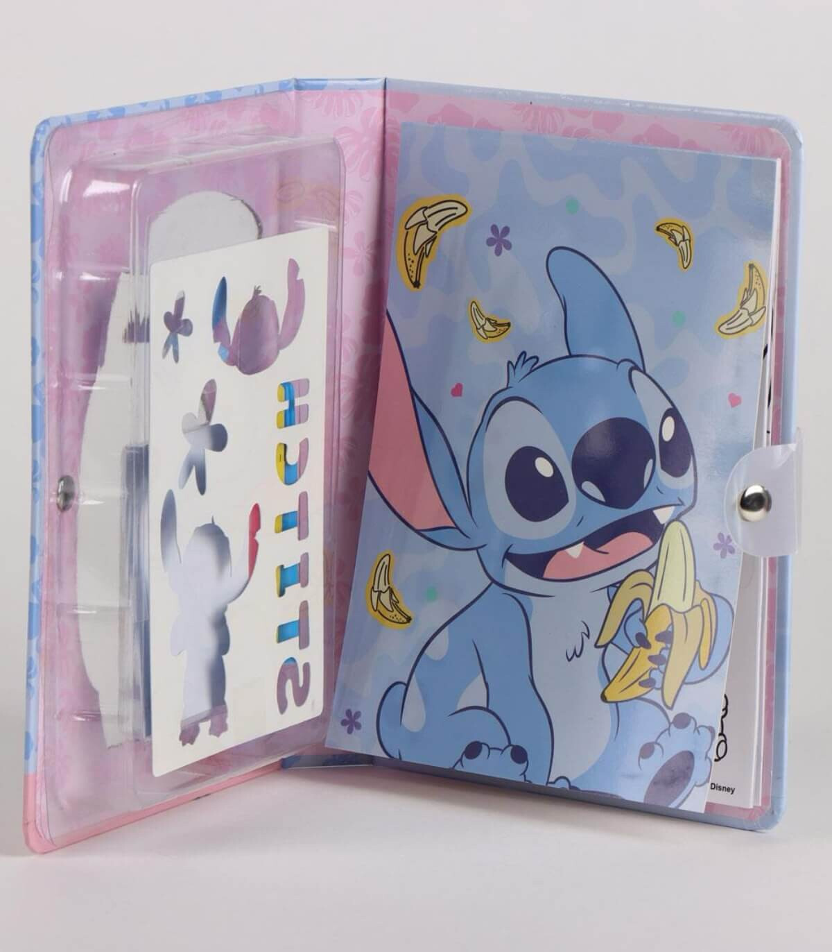 CARTE DE COLORAT CU FORMULE ȘI ACCESORII STITCH Cerda