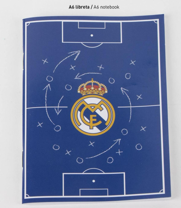 CARTE DE DESEN + ACCESORII SCOLARE ÎN ETUI REAL MADRID Cerda