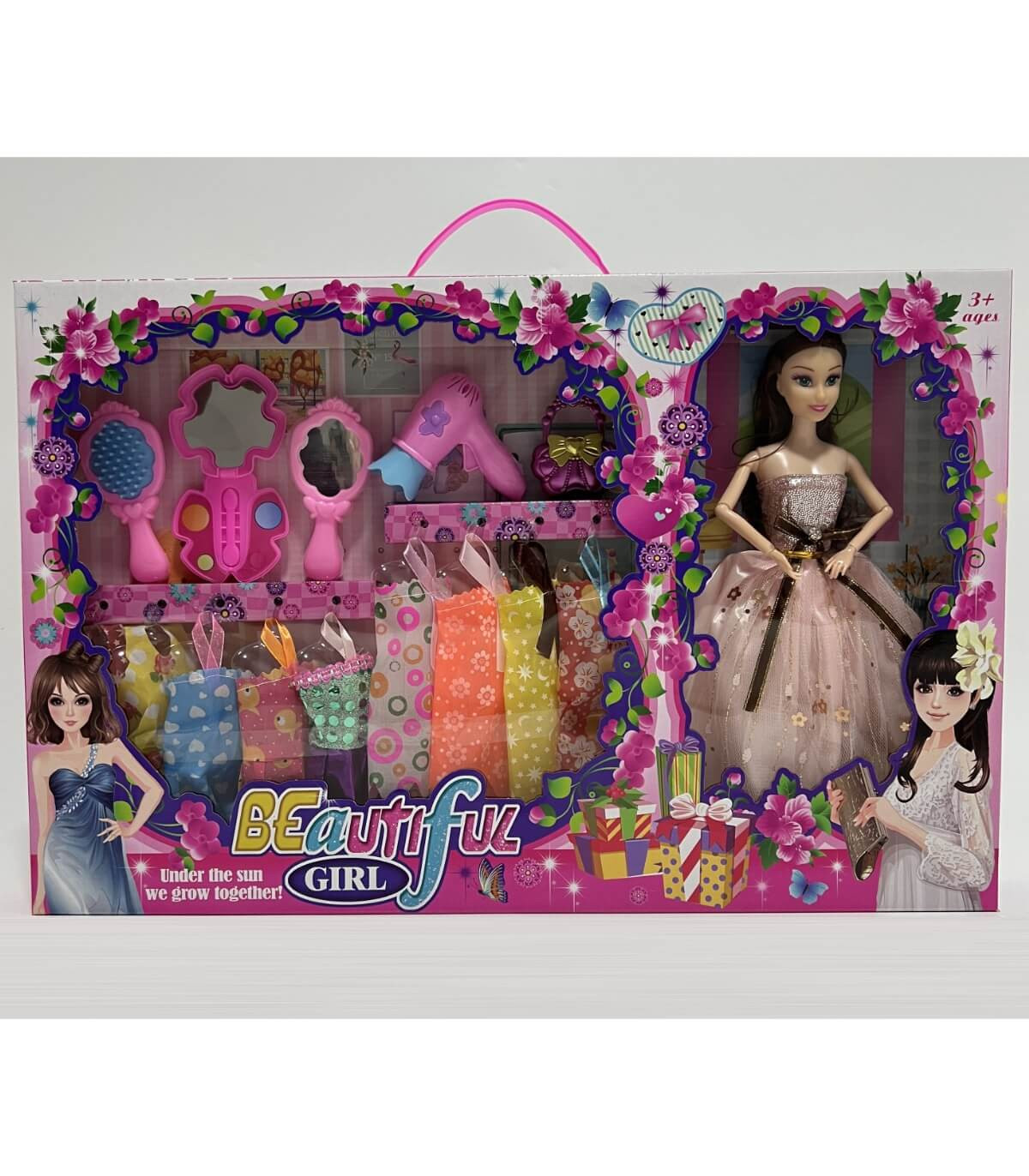 POPA CU MULTE HAINI ȘI ACCESORII ÎN CUTIE Armtoys