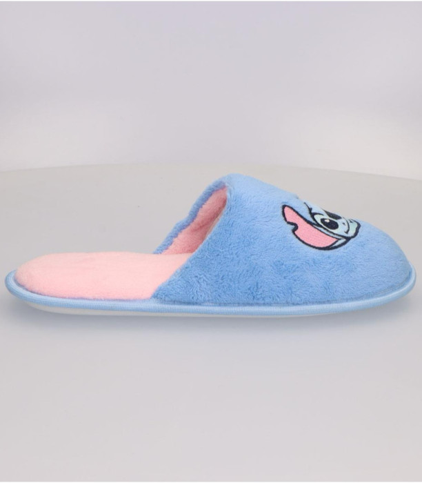 CIUCIU DE CASĂ PENTRU COPII CU BRODERIE STITCH 30-37 SERIE Cerda